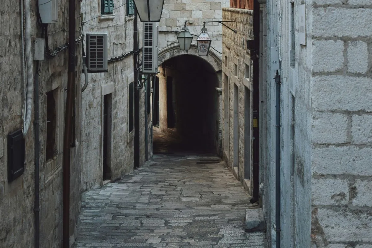 The narrow alleys of the Old Town Dubrovnik