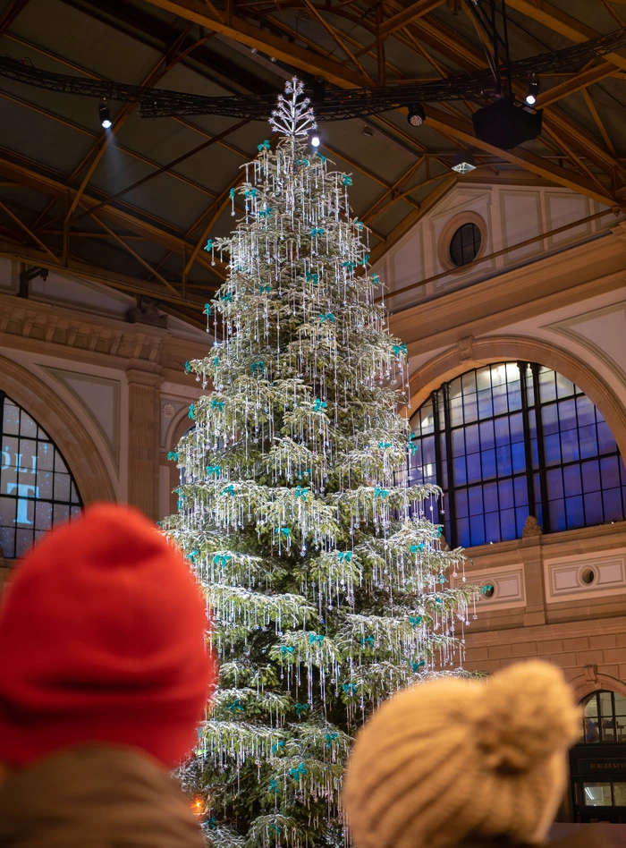 Zurich Train Station Christmas Market